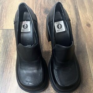 Vintage Arizona Chunky Y2K Black Platform Loafers Slip-On Women's Sz 6.5 Shoes